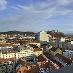 Hotel Exe Lev