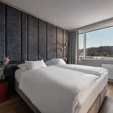 Hotel Exe Lev 4*