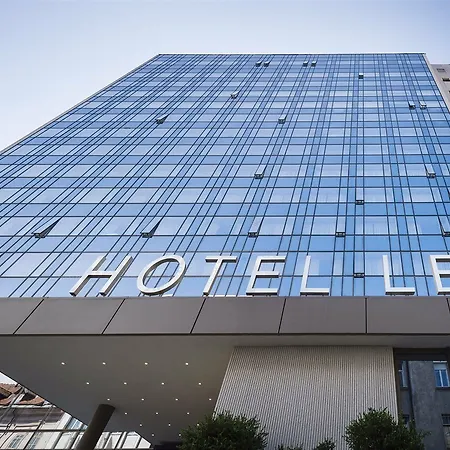 Otel Exe Lev
