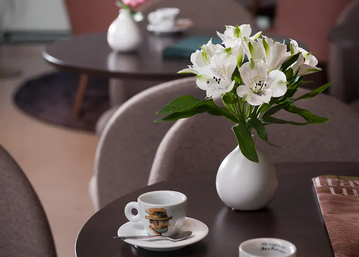 Szálloda Exe Lev 4*