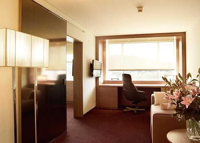 Szálloda Exe Lev 4*